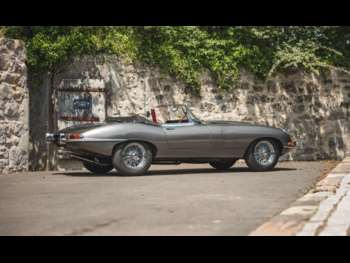 Used Jaguar E-Type 1963 for sale - 75054572: Photo