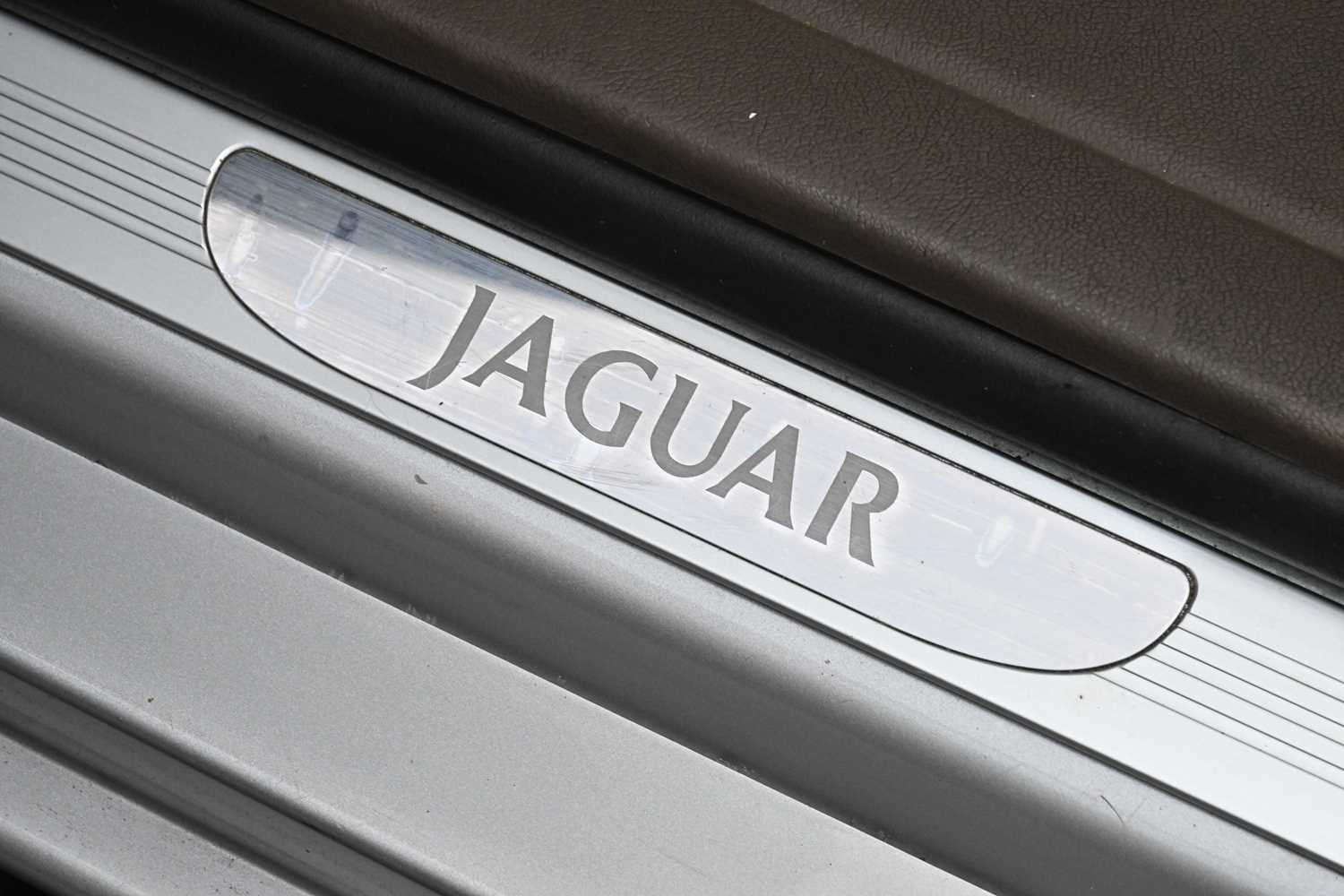 Used Jaguar XJ 2006 for sale - 76565027: Photo 26
