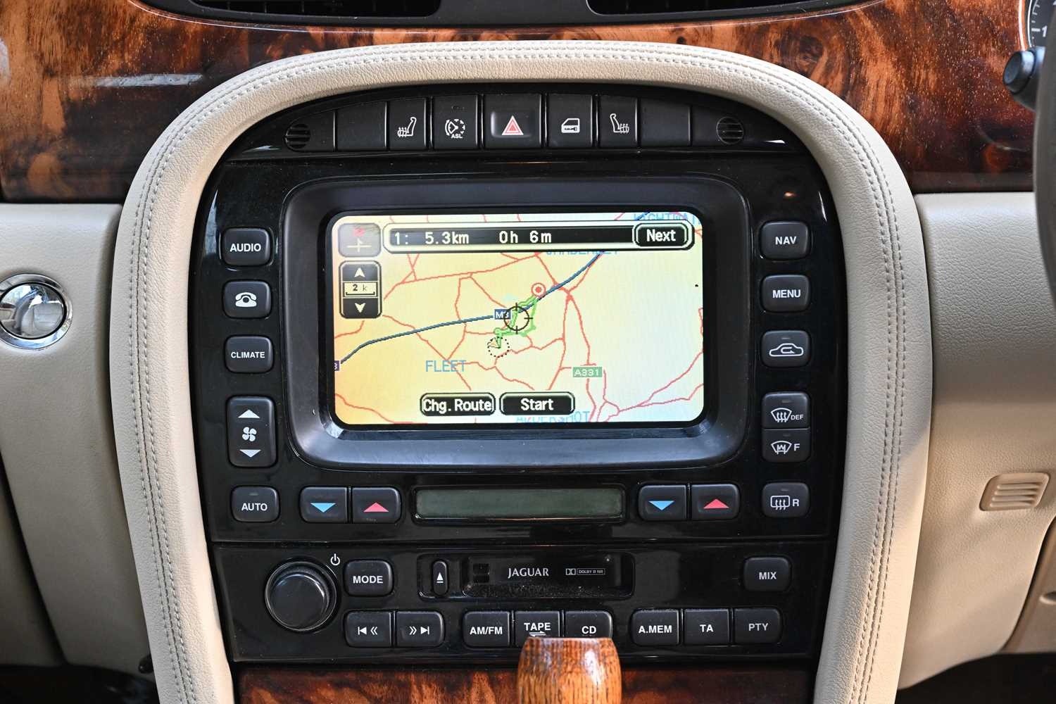 Used Jaguar XJ 2006 for sale - 76565027: Photo 37