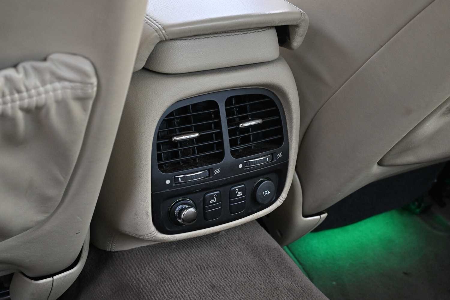 Used Jaguar XJ 2006 for sale - 76565027: Photo 42