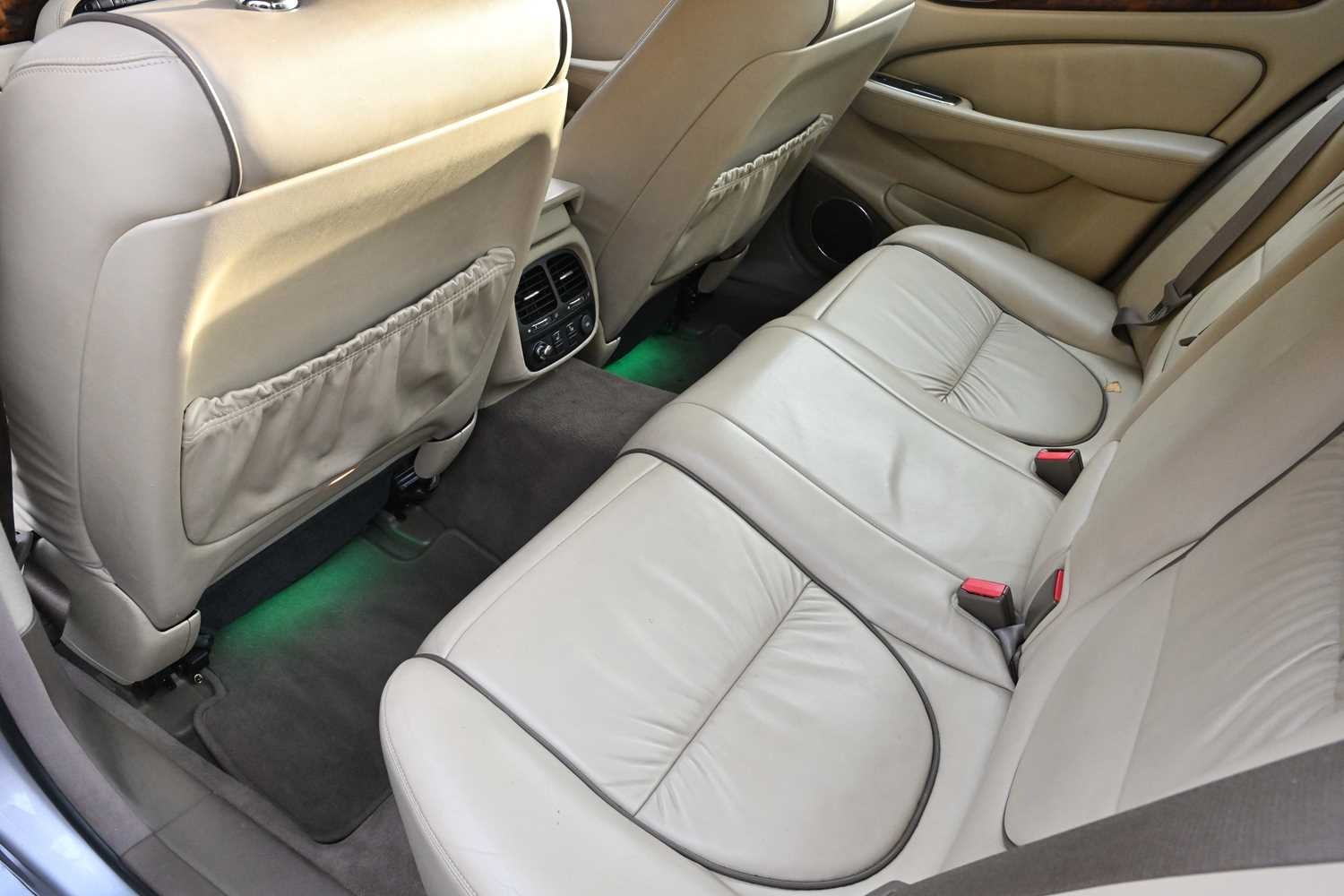 Used Jaguar XJ 2006 for sale - 76565027: Photo 50