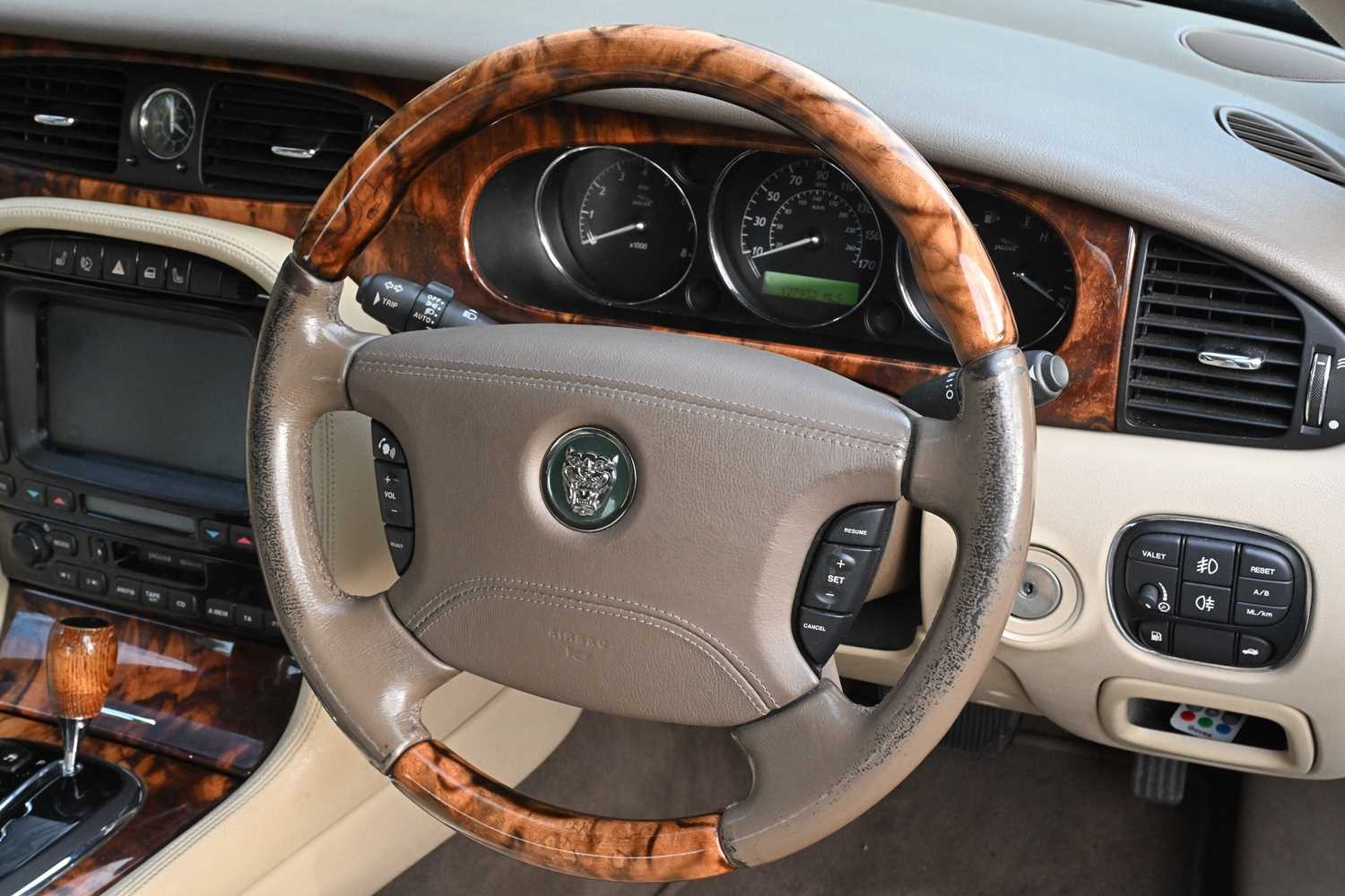 Used Jaguar XJ 2006 for sale - 76565027: Photo 63