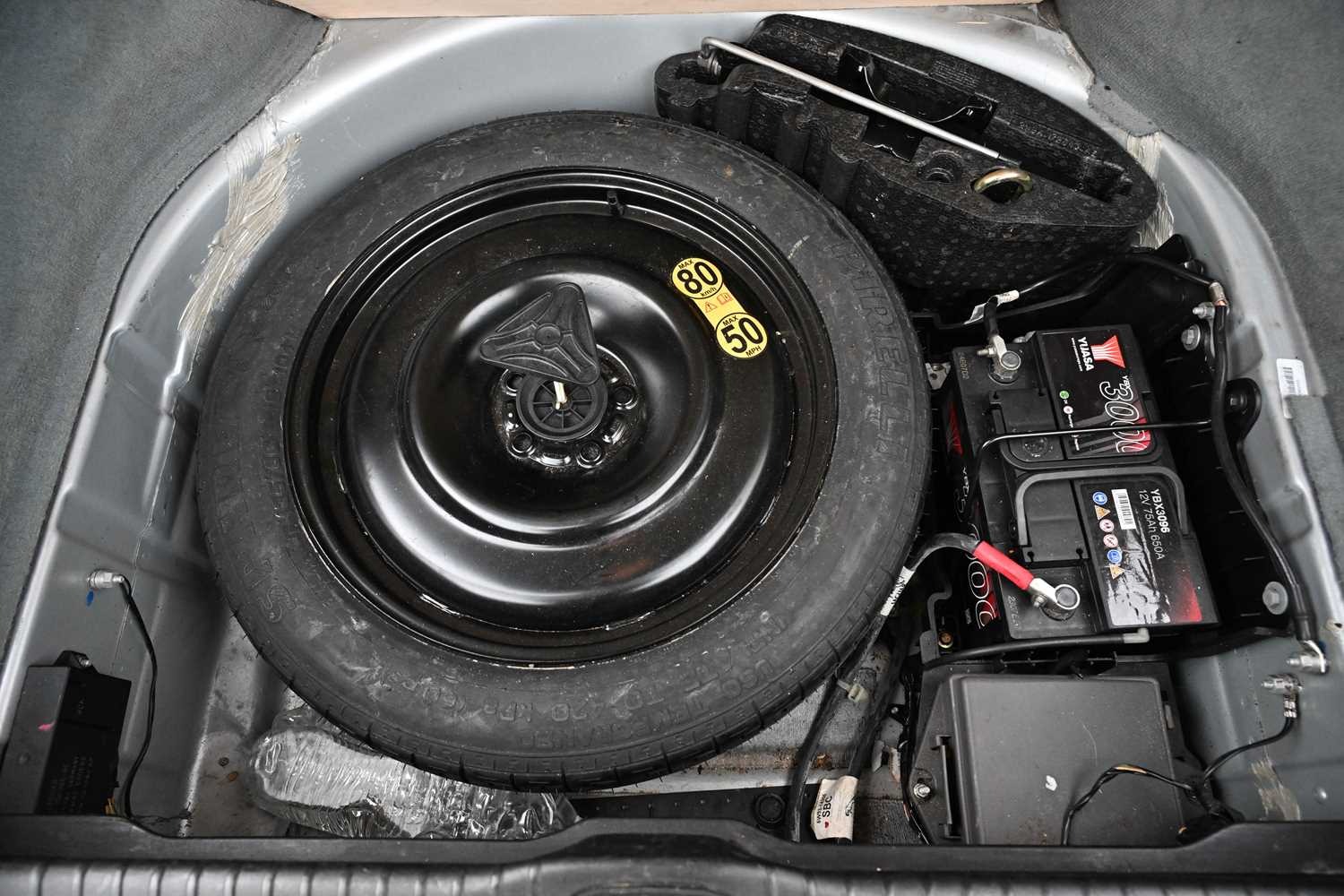 Used Jaguar XJ 2006 for sale - 76565027: Photo 81