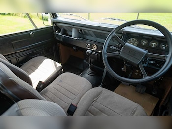Used Land Rover Defender 110 1983 for sale - 79043082: Photo