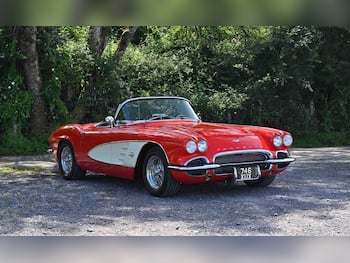 Used Chevrolet Corvette 1961 for sale - 79616884: Photo