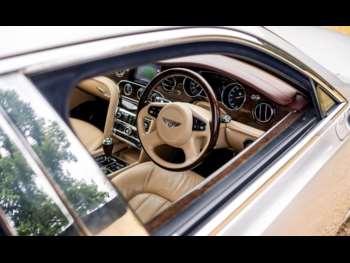 Used Bentley Mulsanne 2011 for sale - 75119477: Photo