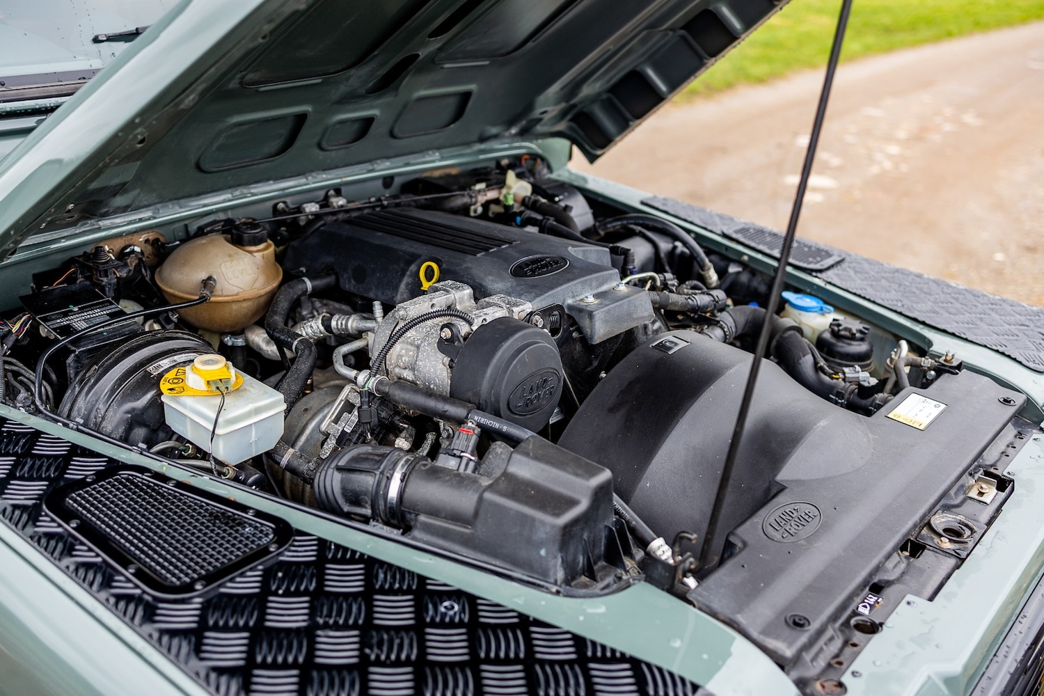 Used Land Rover Defender 2015 for sale - 77445748: Photo 33