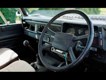 Used Land Rover Defender 110 1983 for sale - 75130875: Photo