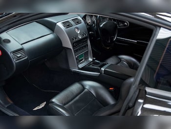 Used Aston Martin Vanquish 2004 for sale - 75794938: Photo