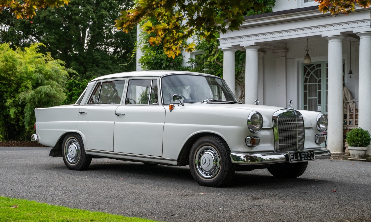 Used Mercedes-Benz 190 1965 for sale - 76493622: Photo 1