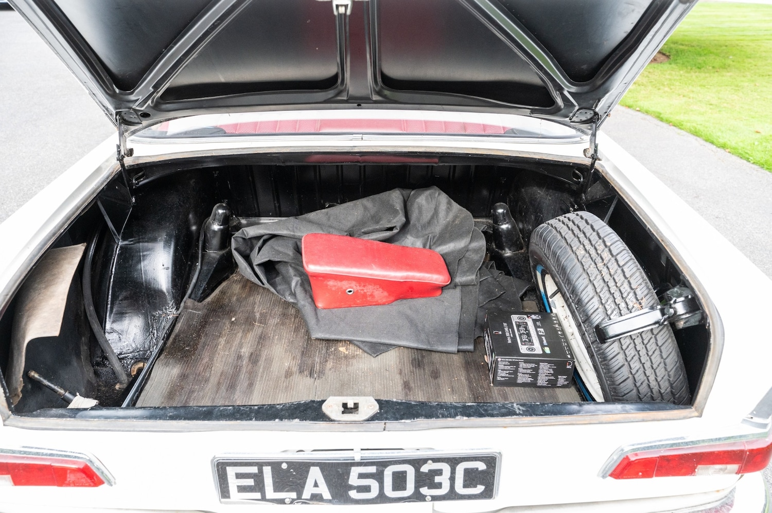 Used Mercedes-Benz 190 1965 for sale - 76493622: Photo 32