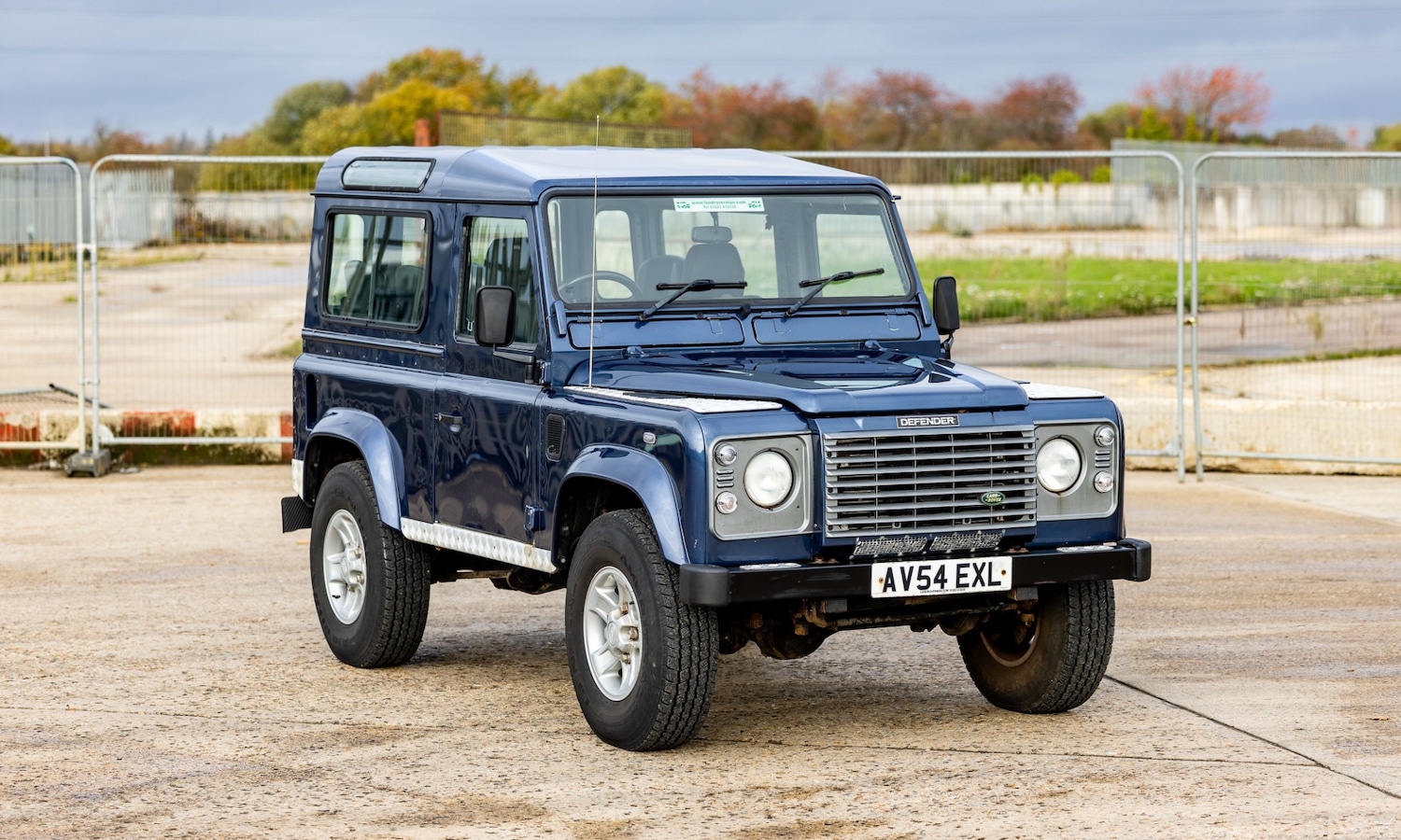 Used Land Rover Defender 2004 for sale - 76488473: Photo 1