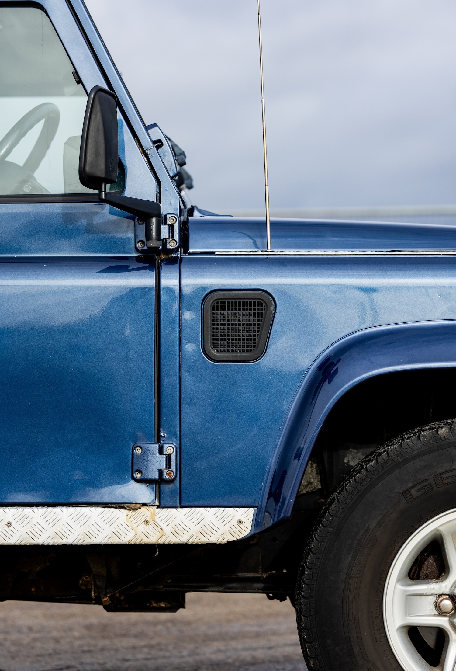 Used Land Rover Defender 2004 for sale - 76488473: Photo 20