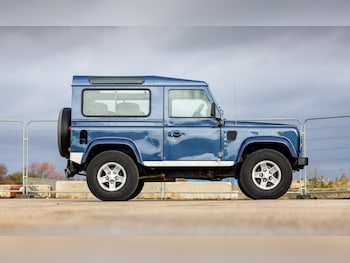 Used Land Rover Defender 2004 for sale - 76488473: Photo