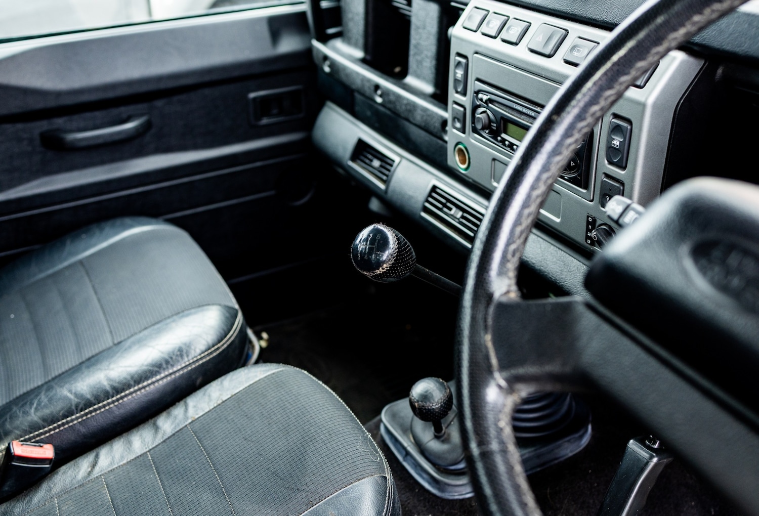 Used Land Rover Defender 2004 for sale - 76488473: Photo 31