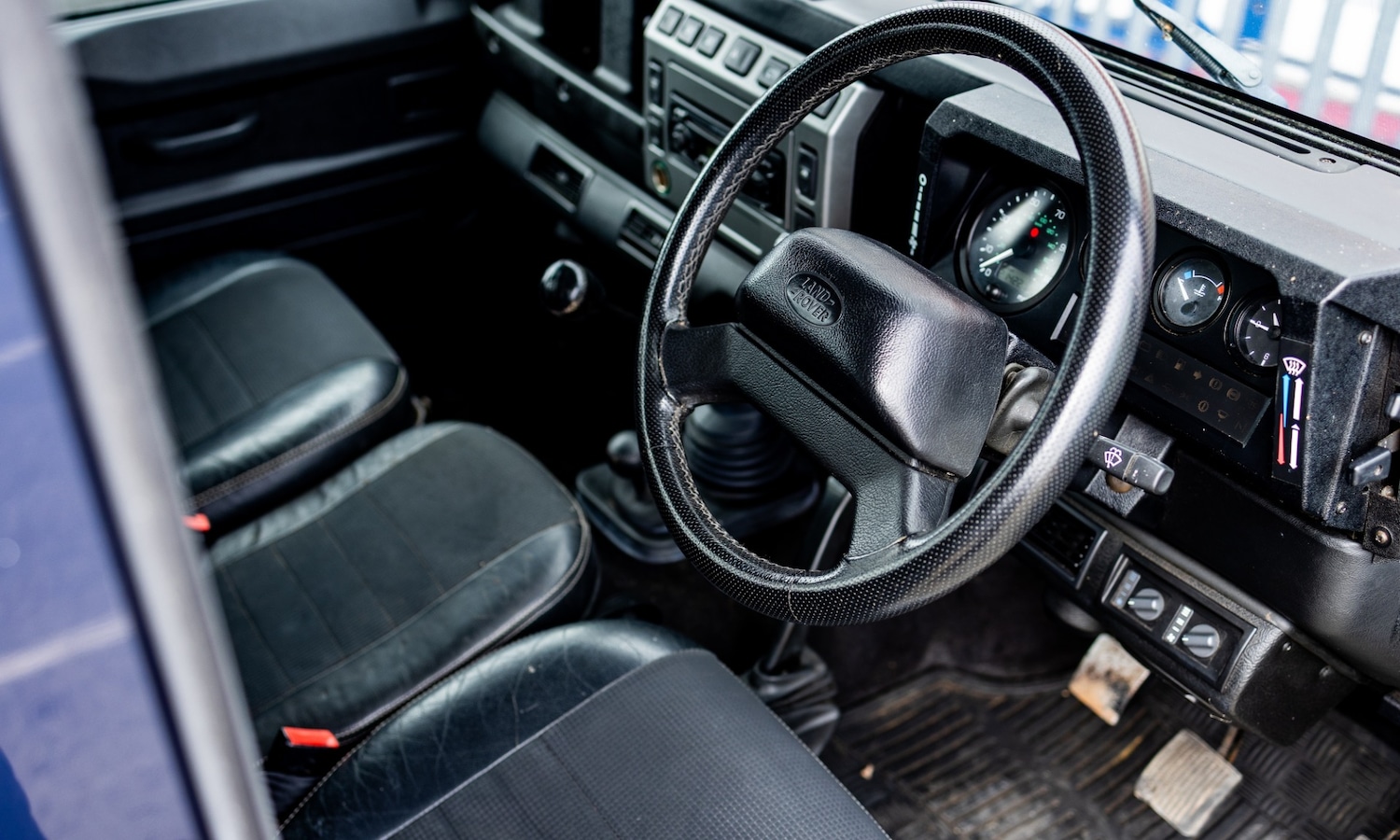 Used Land Rover Defender 2004 for sale - 76488473: Photo 4