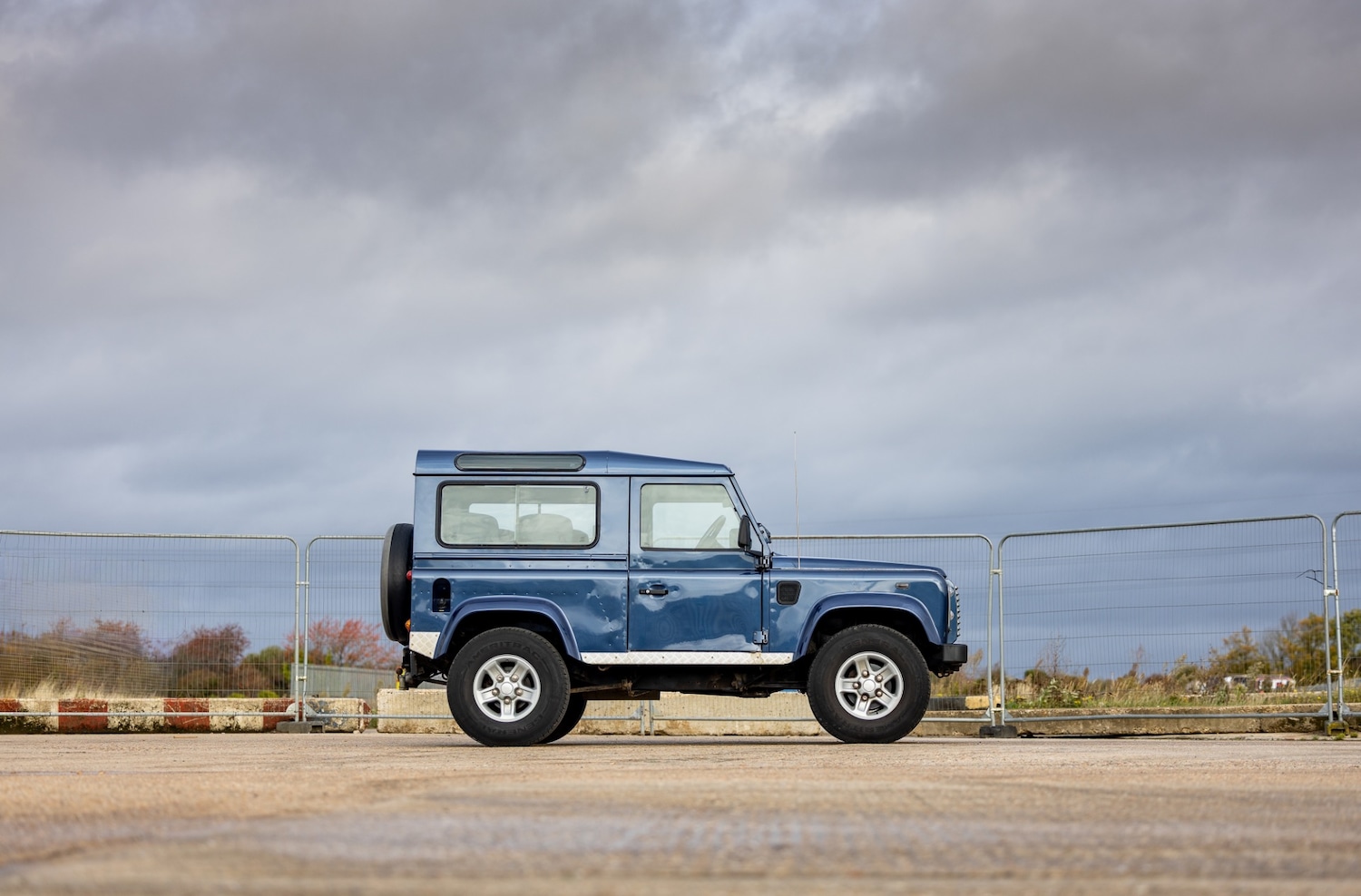Used Land Rover Defender 2004 for sale - 76488473: Photo 8