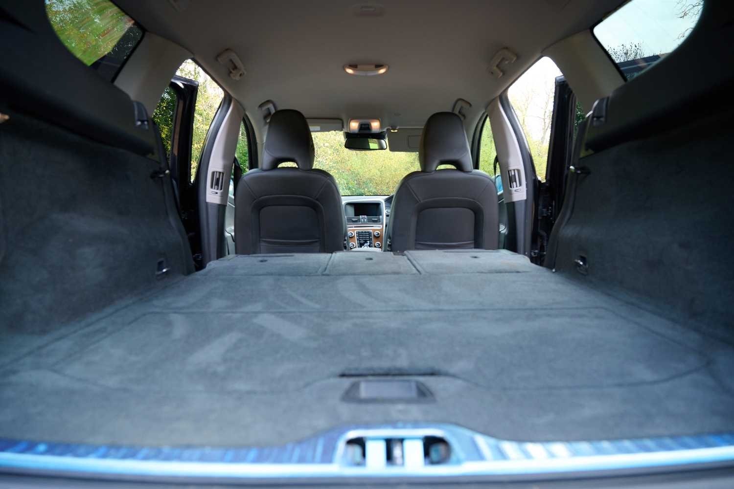 Used Volvo XC60 2025 for sale - 76556705: Photo 61