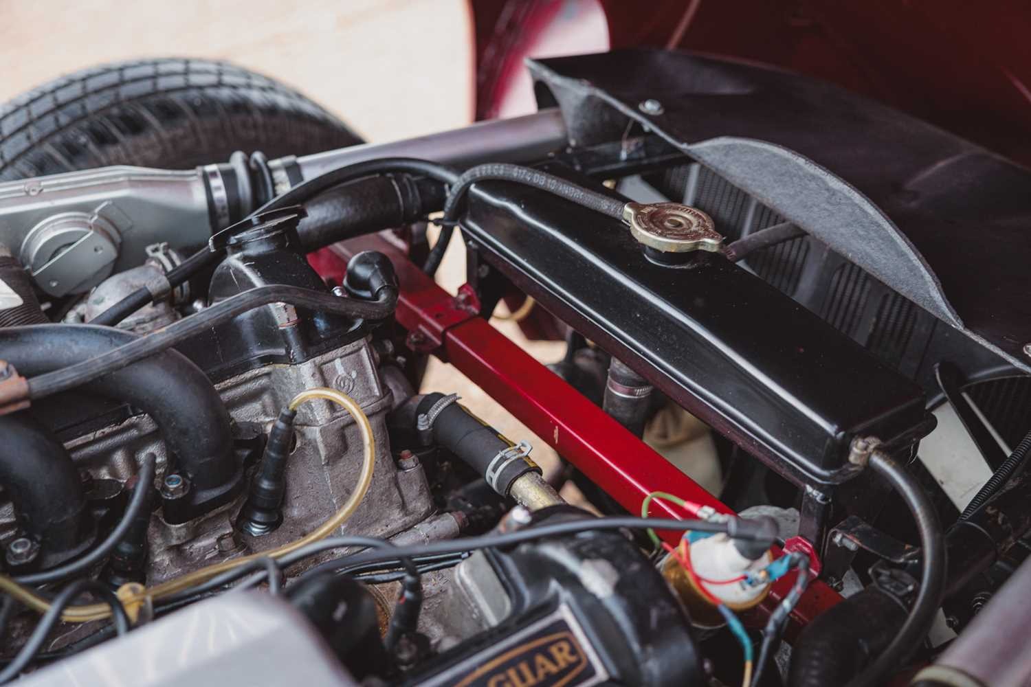 Used Jaguar E-Type 2023 for sale - 76554394: Photo 100