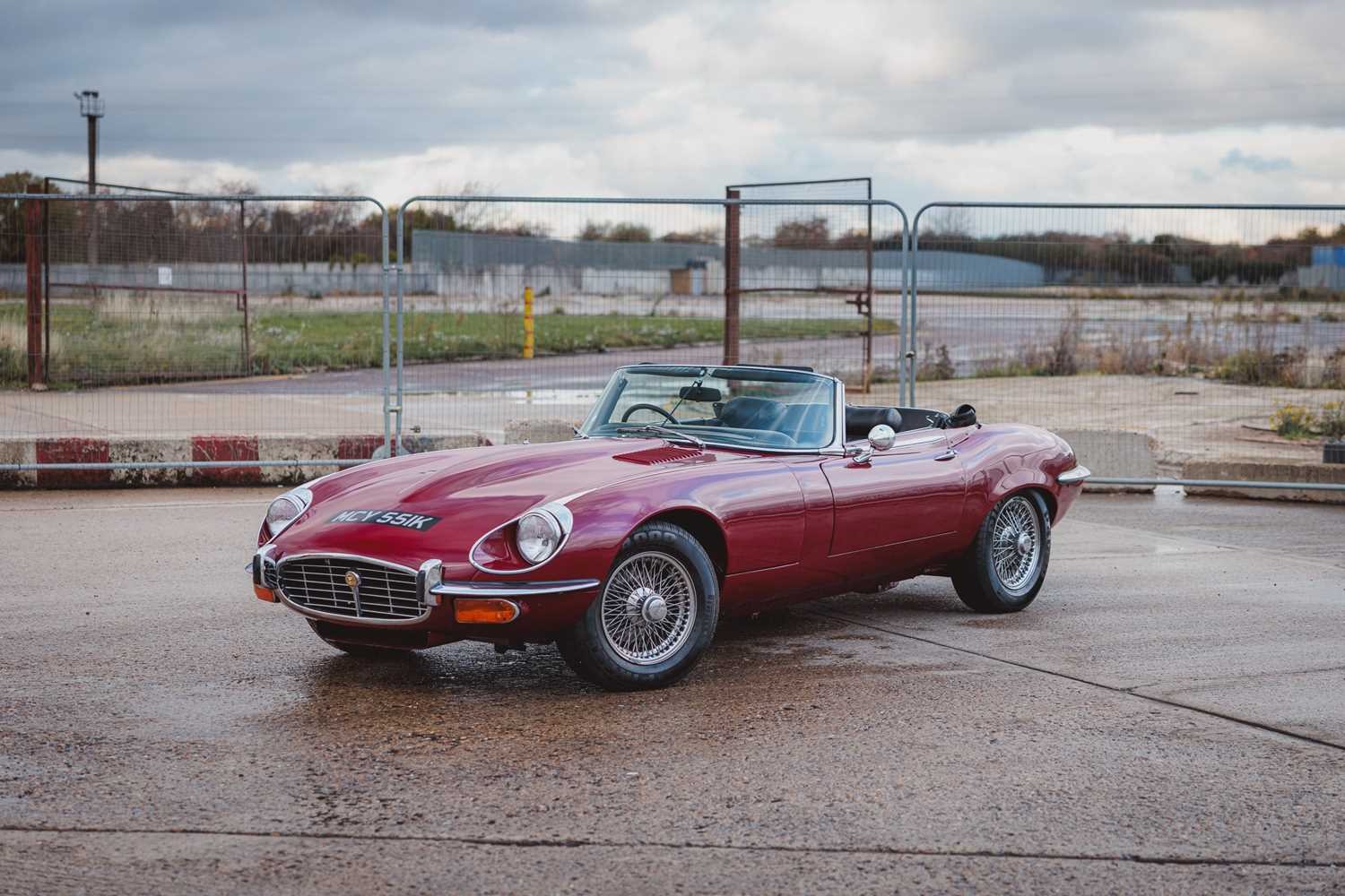 Used Jaguar E-Type 2023 for sale - 76554394: Photo 15