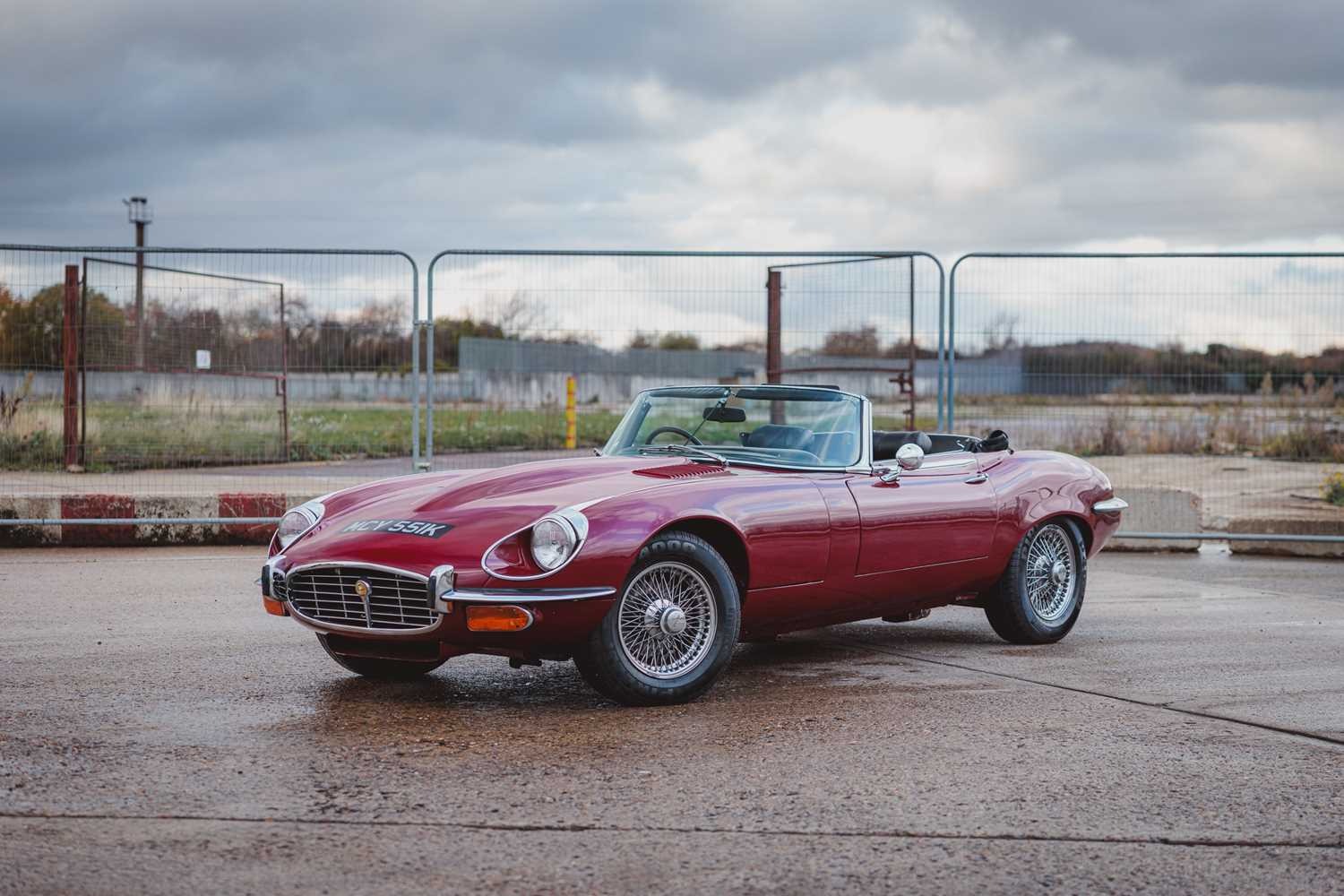 Used Jaguar E-Type 2023 for sale - 76554394: Photo 16