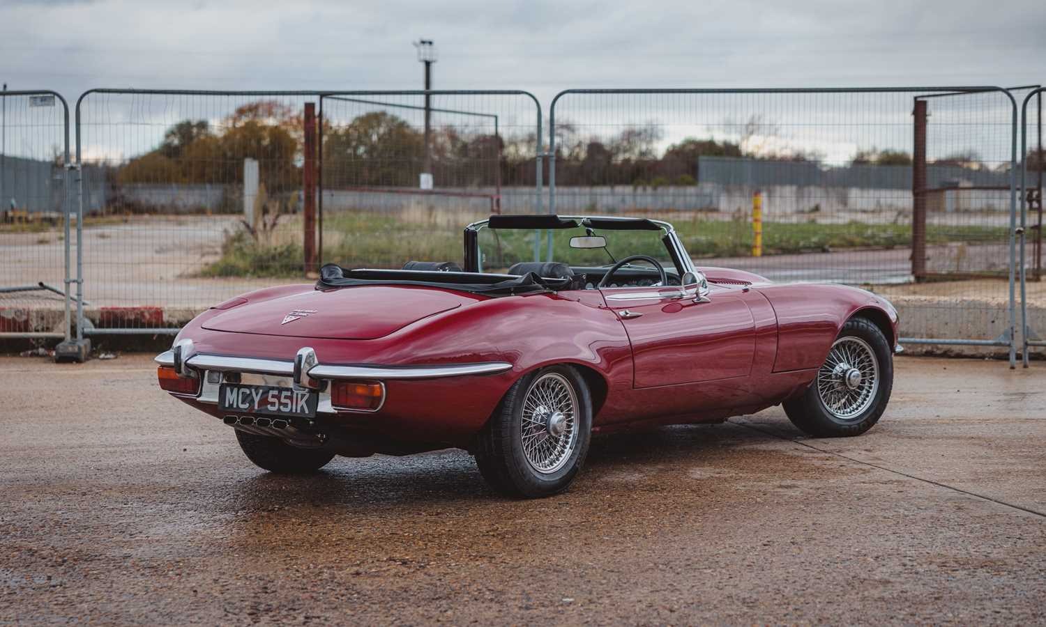 Used Jaguar E-Type 2023 for sale - 76554394: Photo 3