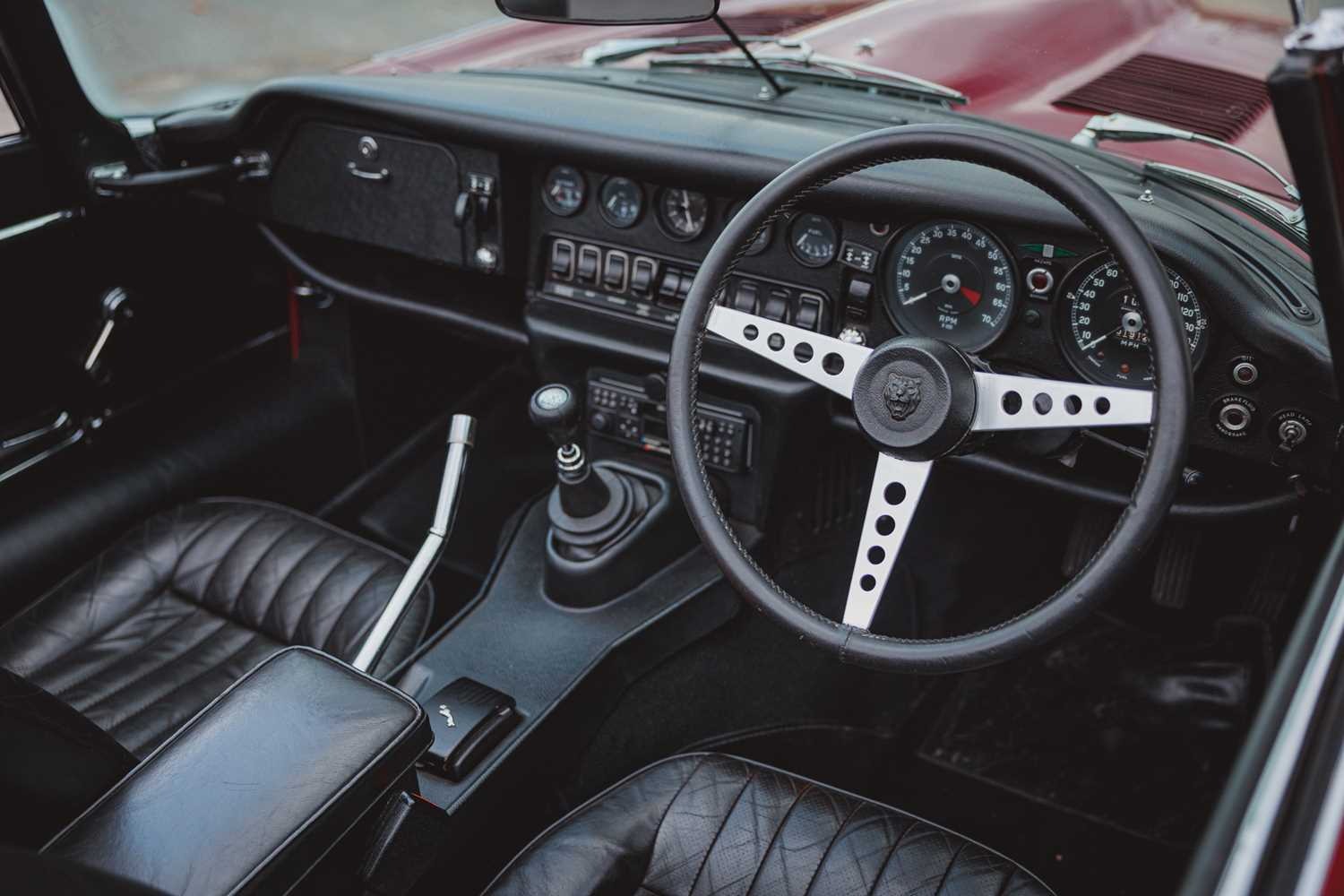 Used Jaguar E-Type 2023 for sale - 76554394: Photo 54