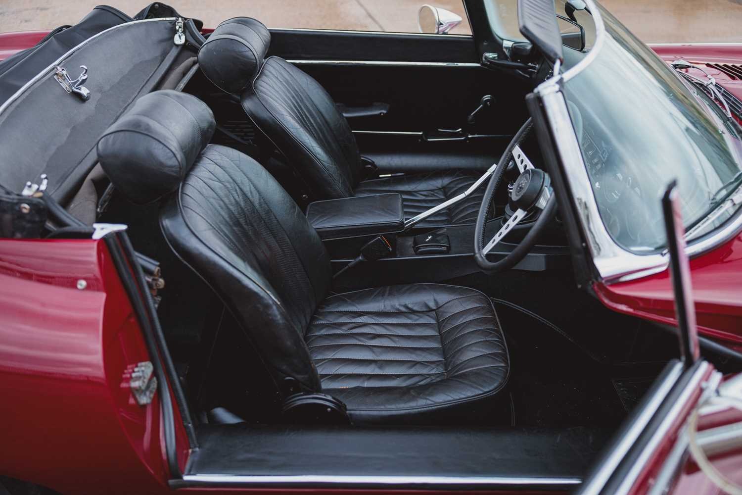 Used Jaguar E-Type 2023 for sale - 76554394: Photo 70