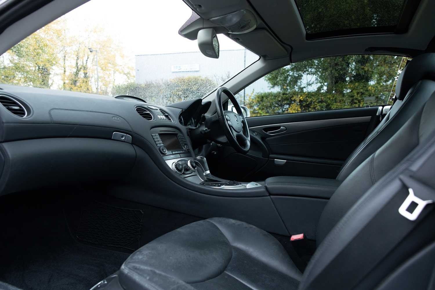 Used Mercedes-Benz SL 2007 for sale - 76557315: Photo 32