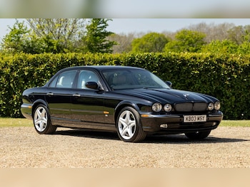Used Jaguar XJ 2003 for sale - 78410336: Photo