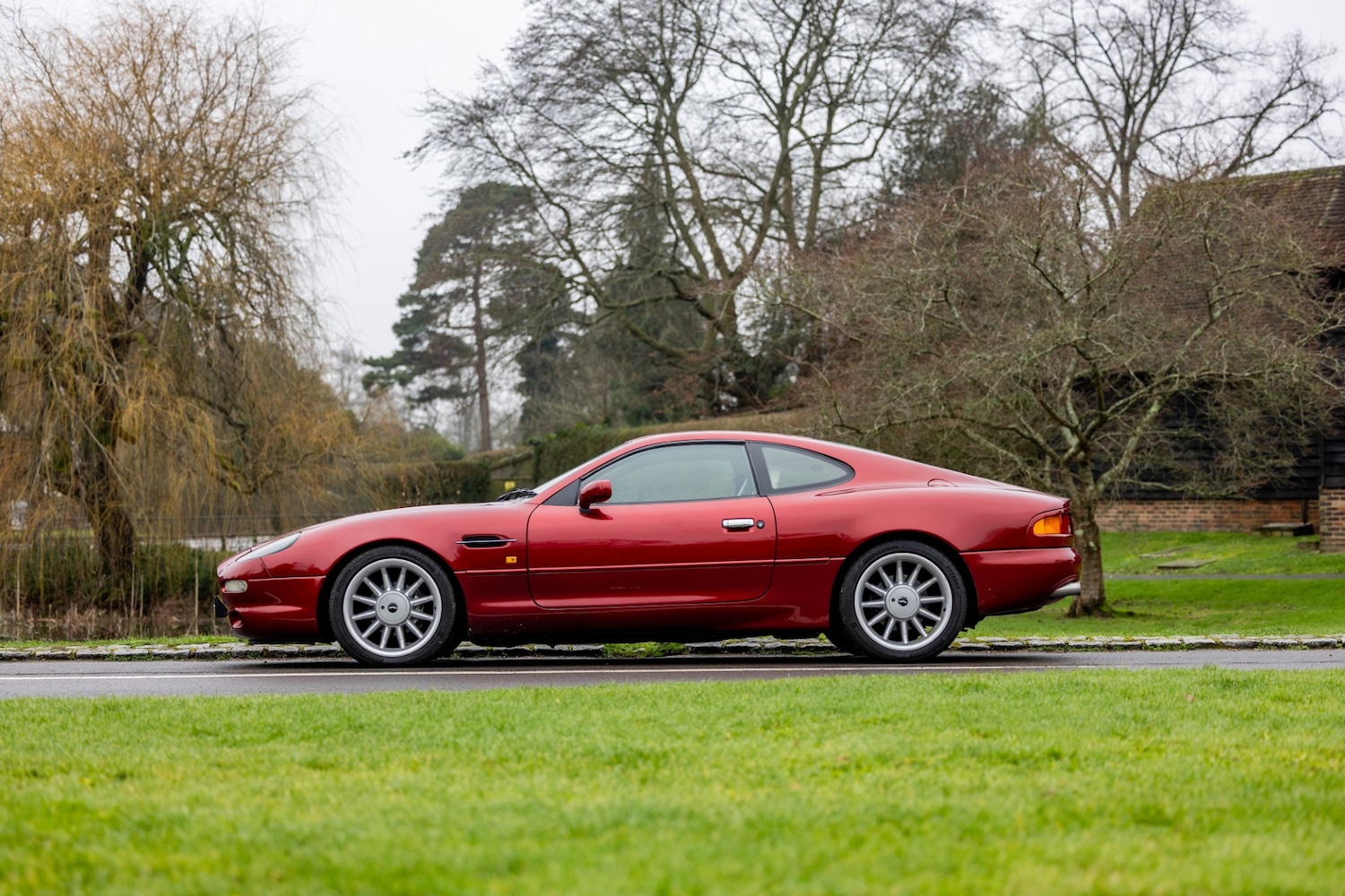 Used Aston Martin DB7 1996 for sale - 77431679: Photo 18