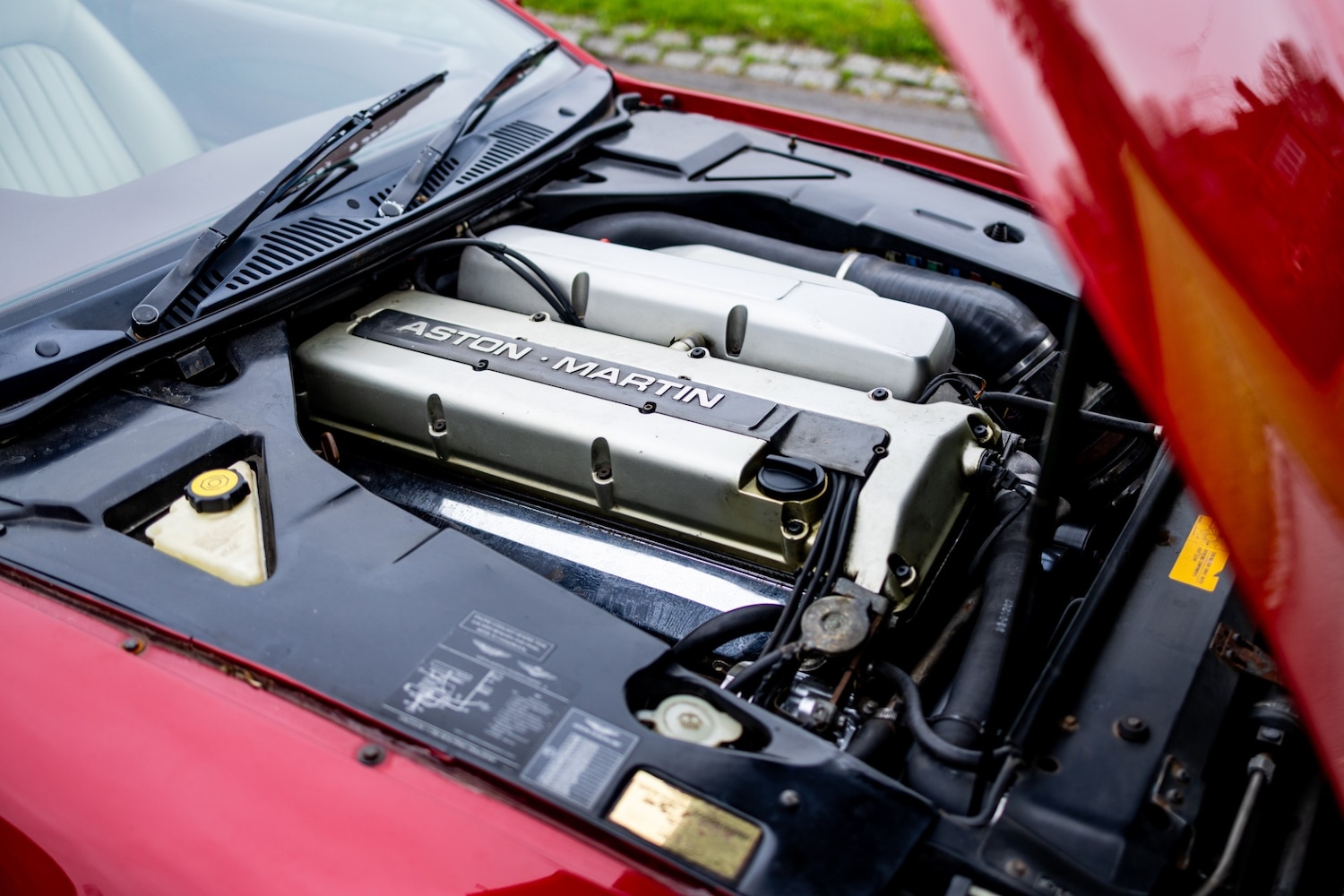 Used Aston Martin DB7 1996 for sale - 77431679: Photo 39