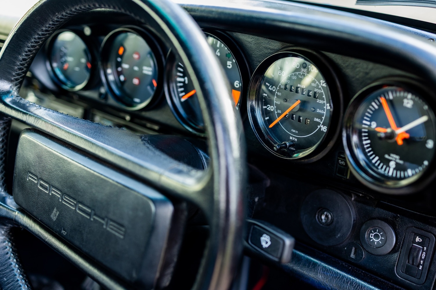 Used Porsche 911 1989 for sale - 77431642: Photo 51