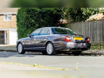 Used Jaguar XJ 2008 for sale - 75639510: Photo