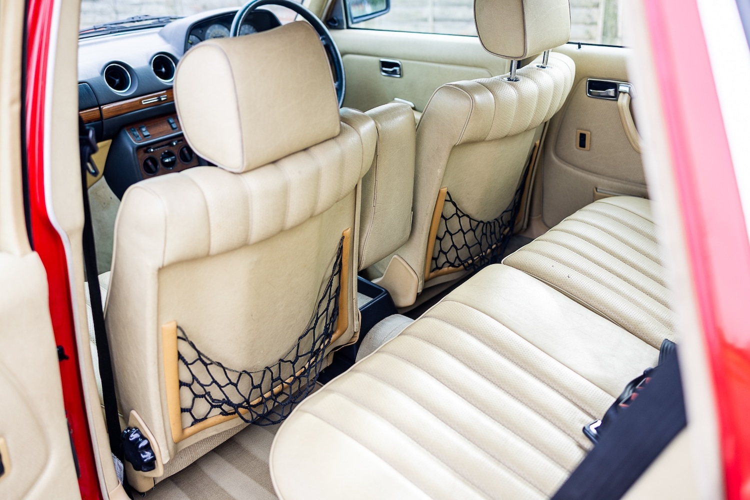 Used Mercedes-Benz 200 1986 for sale - 77604070: Photo 28