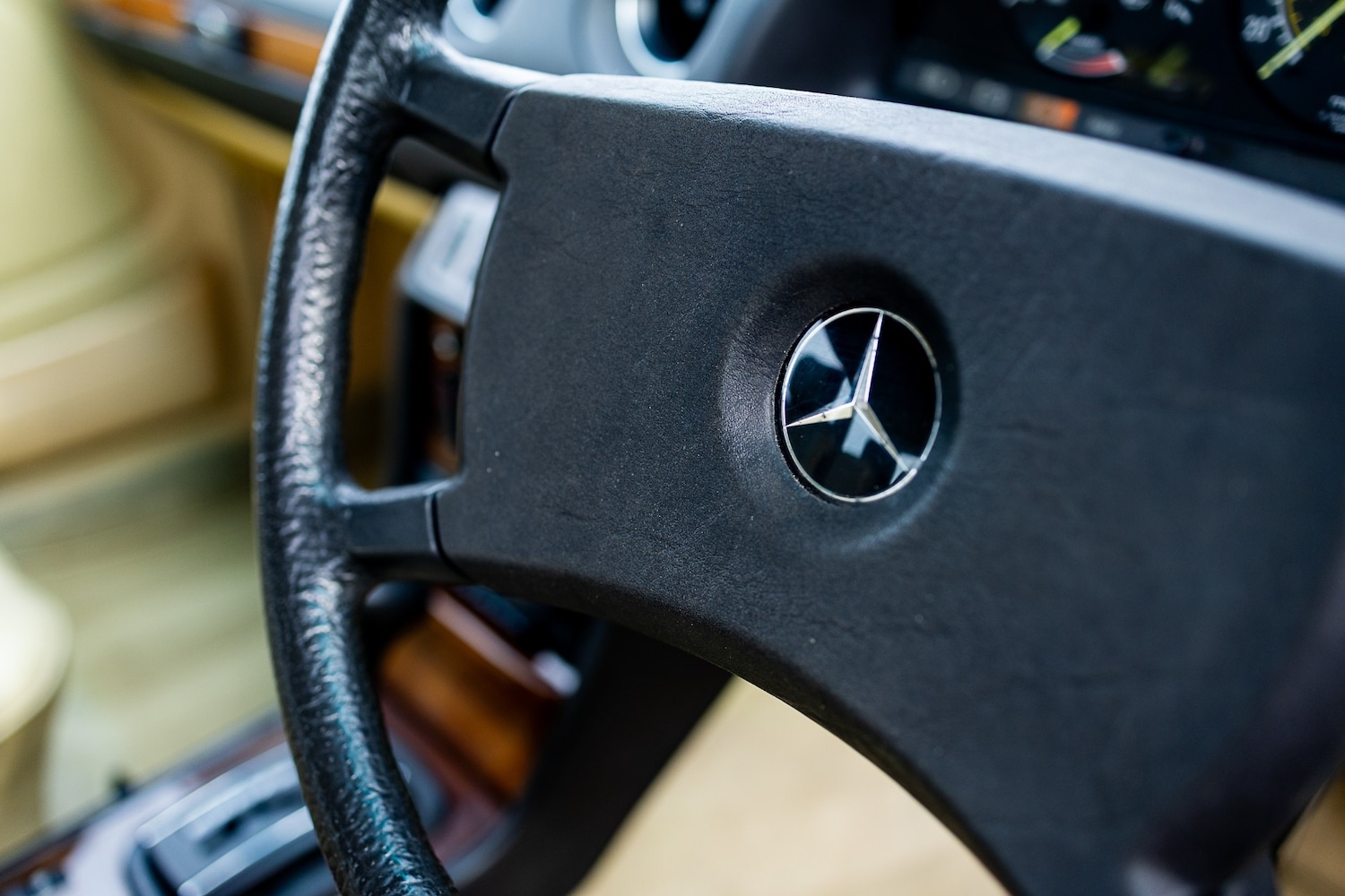 Used Mercedes-Benz 200 1986 for sale - 77604070: Photo 35