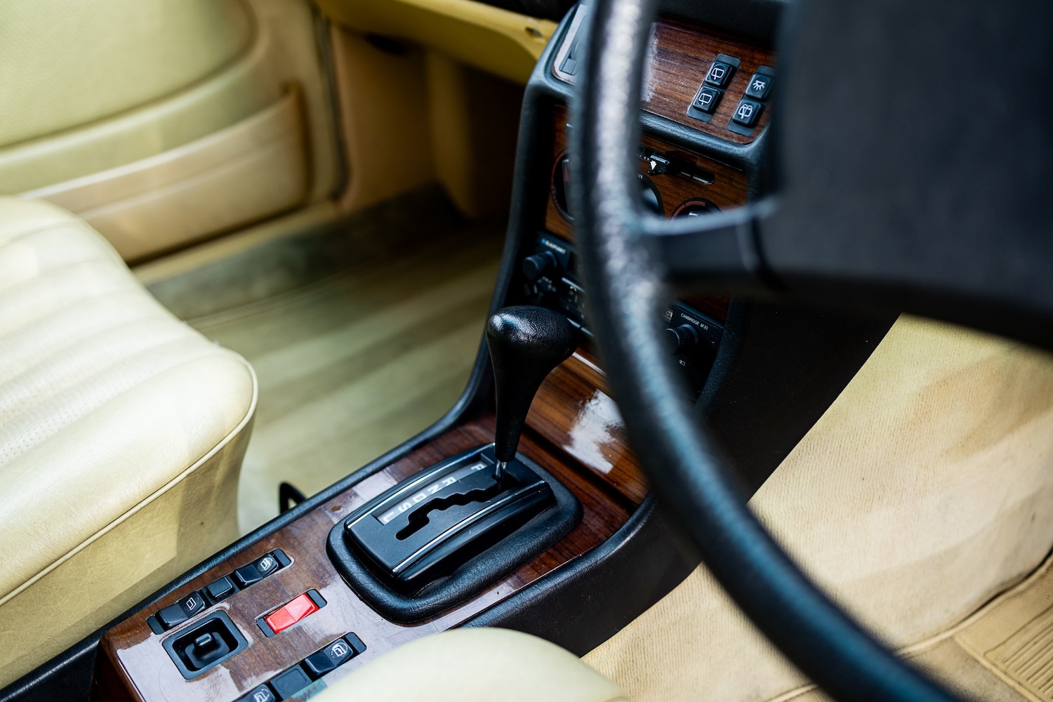 Used Mercedes-Benz 200 1986 for sale - 77604070: Photo 42