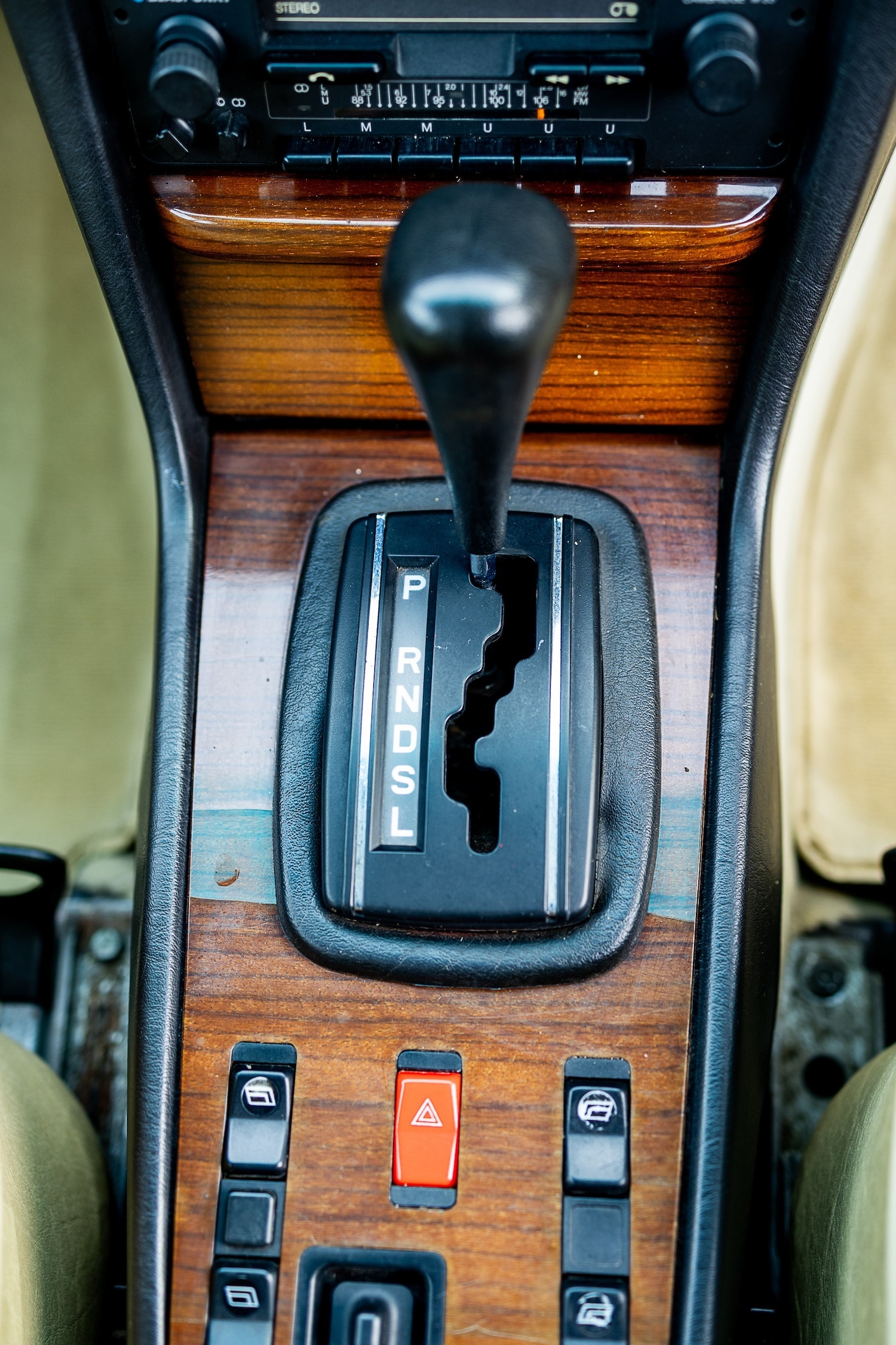 Used Mercedes-Benz 200 1986 for sale - 77604070: Photo 50