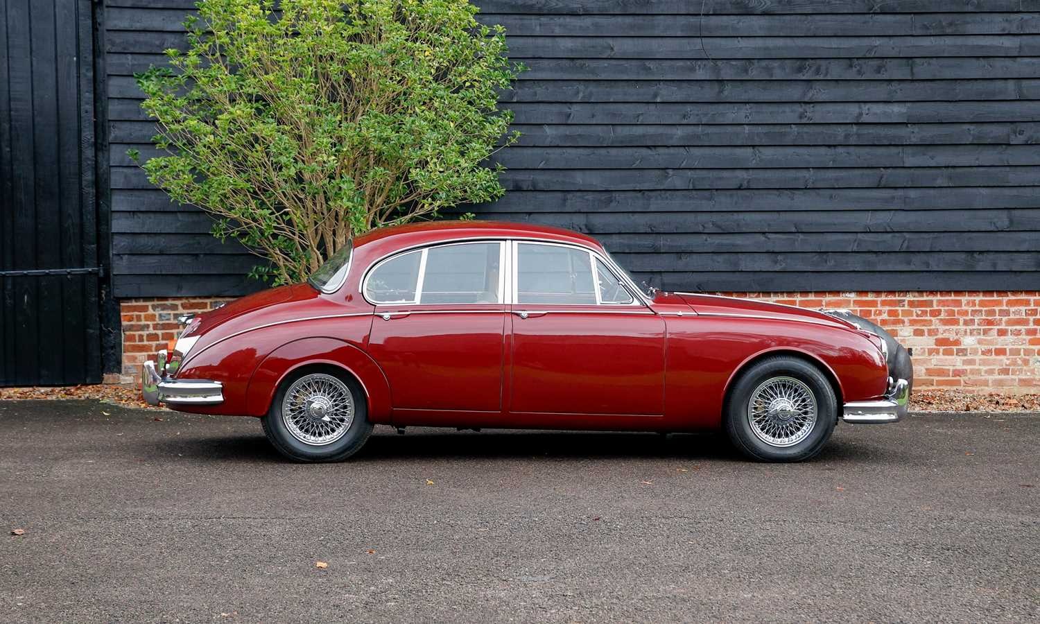 Used Jaguar Mark II 1962 for sale - 76557253: Photo 2