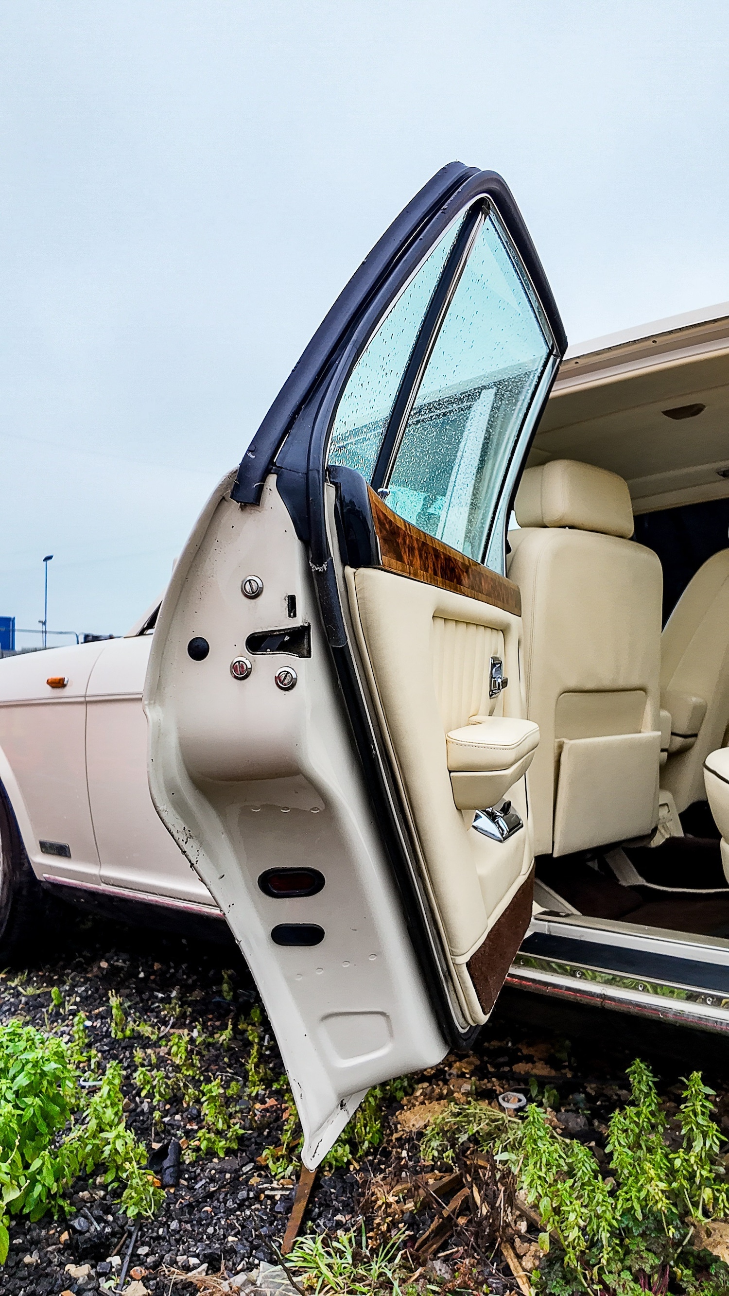 Used Bentley Brooklands 1993 for sale - 77602018: Photo 10