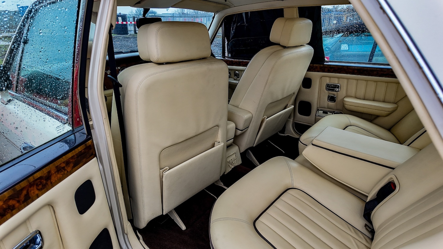 Used Bentley Brooklands 1993 for sale - 77602018: Photo 14