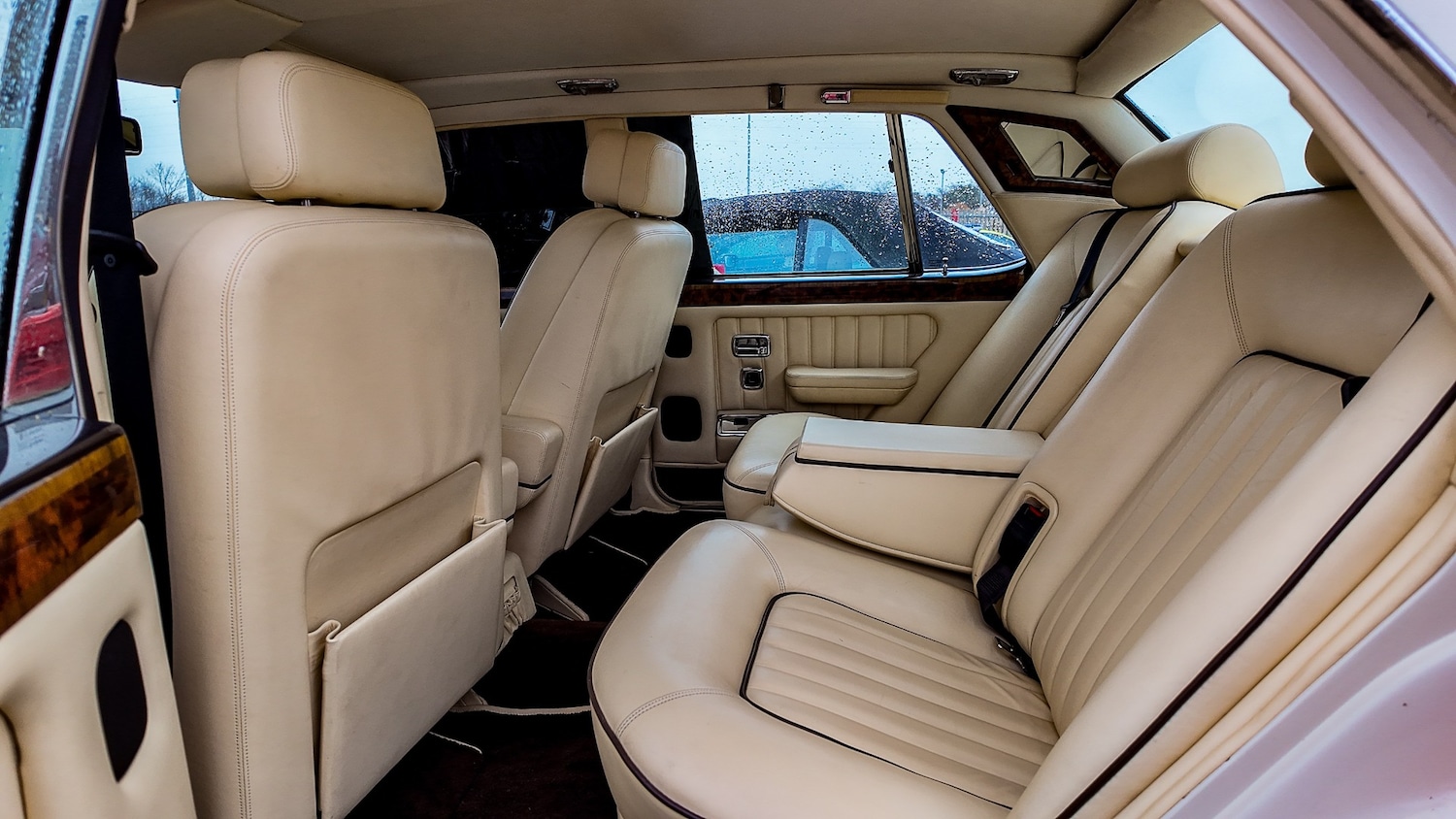 Used Bentley Brooklands 1993 for sale - 77602018: Photo 35