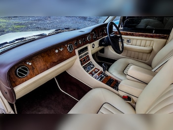 Used Bentley Brooklands 1993 for sale - 77602018: Photo