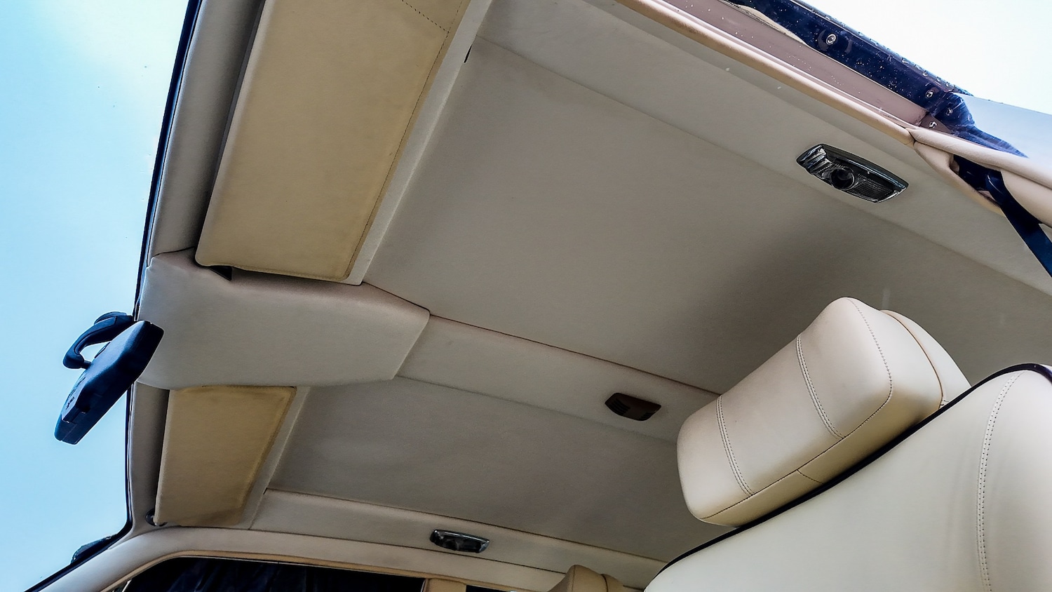 Used Bentley Brooklands 1993 for sale - 77602018: Photo 45