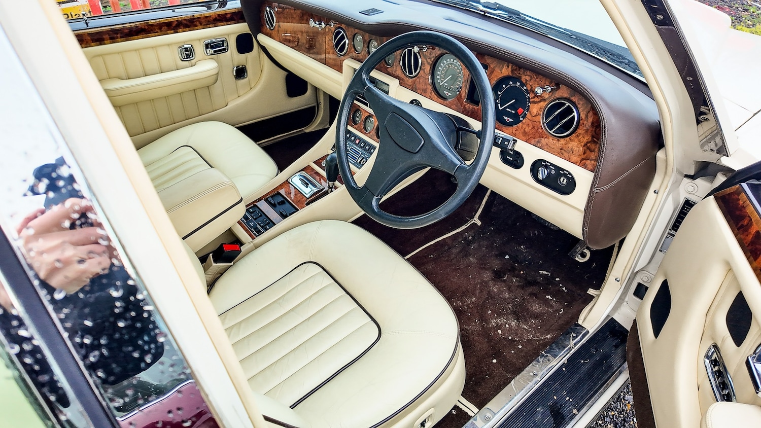 Used Bentley Brooklands 1993 for sale - 77602018: Photo 48