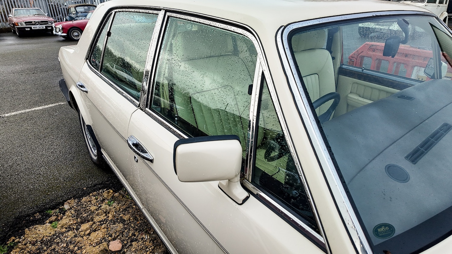 Used Bentley Brooklands 1993 for sale - 77602018: Photo 50