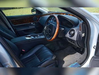 Used Jaguar XJ undefined for sale - 79044777: Photo