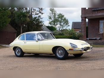 Used Jaguar E-Type 1966 for sale - 79503996: Photo