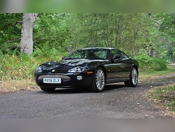 Used Jaguar XKR 2006 for sale - 75773553: Photo