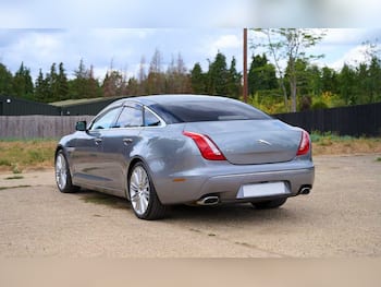 Used Jaguar XJ 2010 for sale - 79614994: Photo